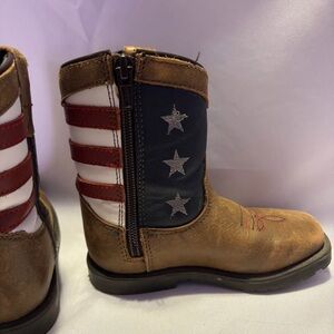 American Flag Cowboy Boots 
Size Toddler 8
Lightly used